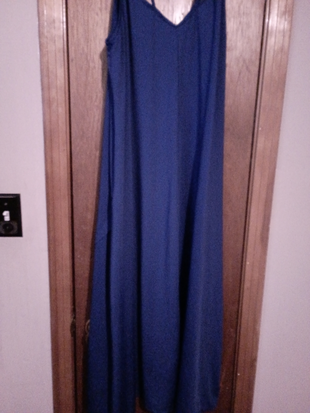 SHEIN Curve Deep Blue Slip Top